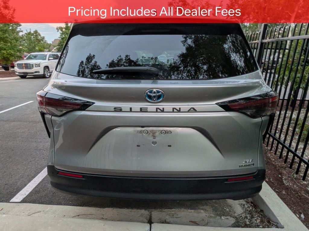 2023 Toyota Sienna XLE 7 Passenger