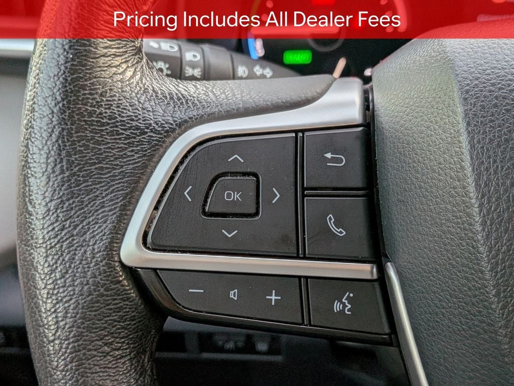 2023 Toyota Sienna XLE 8 Passenger