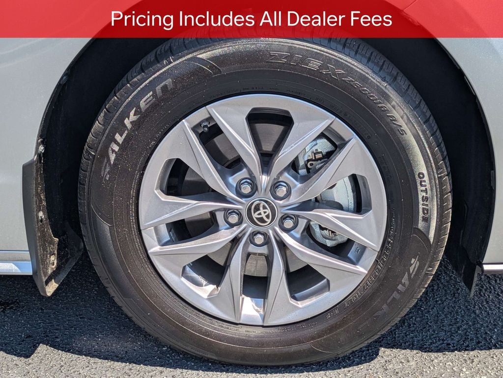 2024 Toyota Sienna XLE 7 Passenger