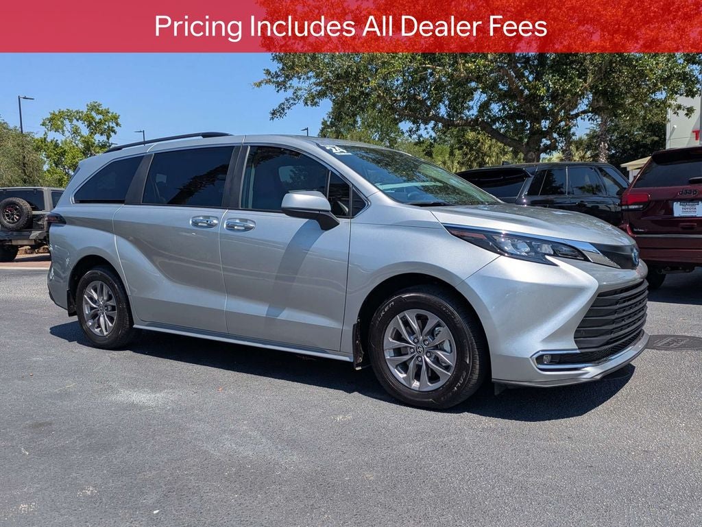 2024 Toyota Sienna XLE 7 Passenger