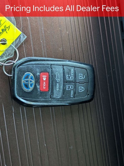 2024 Toyota Sienna XLE 7 Passenger