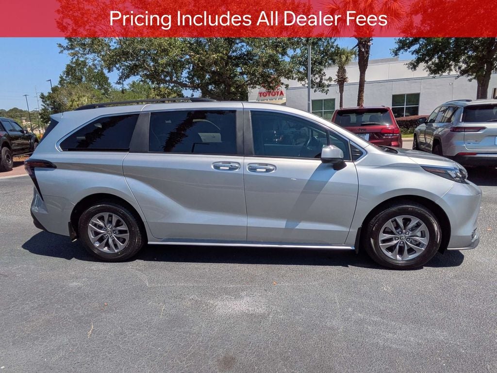 2024 Toyota Sienna XLE 7 Passenger