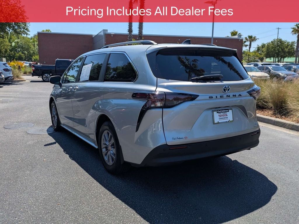 2024 Toyota Sienna XLE 7 Passenger