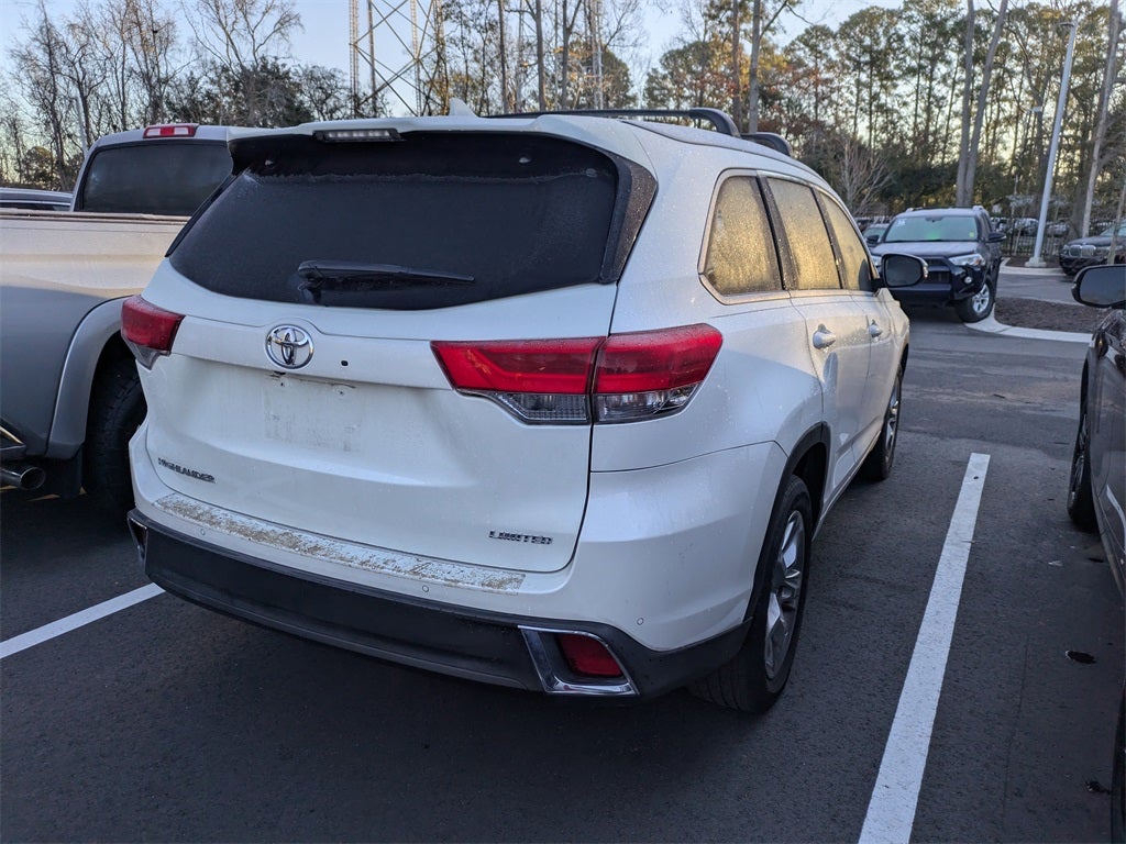 2017 Toyota Highlander Limited