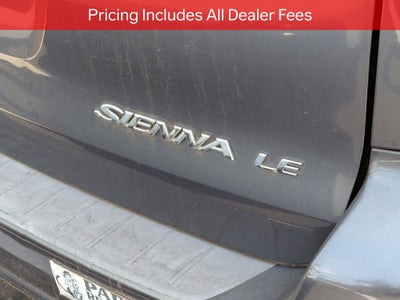 2006 Toyota Sienna Base
