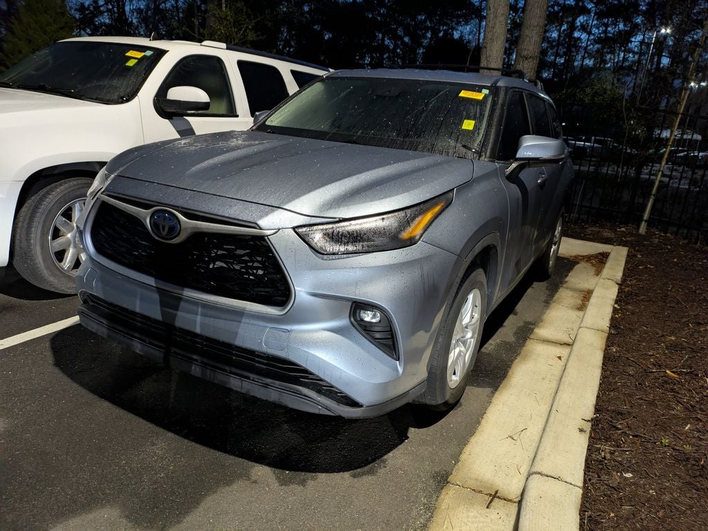 2023 Toyota Highlander Hybrid LE