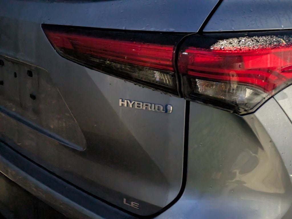 2023 Toyota Highlander Hybrid LE