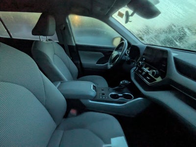 2023 Toyota Highlander Hybrid LE