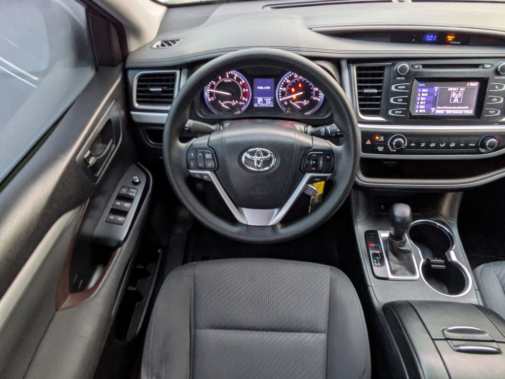 2015 Toyota Highlander LE