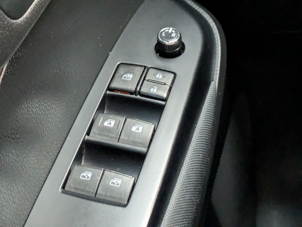 2015 Toyota Highlander LE