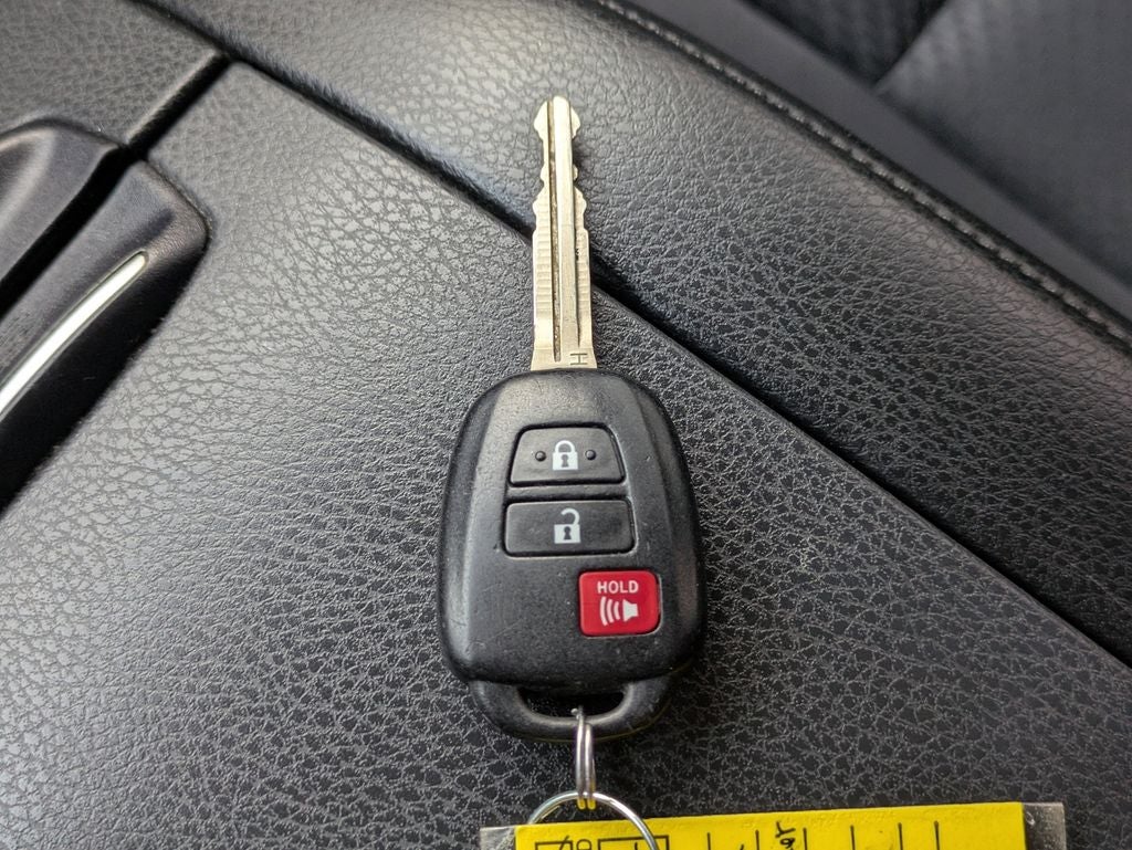 2015 Toyota Highlander LE