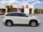 2015 Toyota Highlander LE