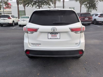 2015 Toyota Highlander LE