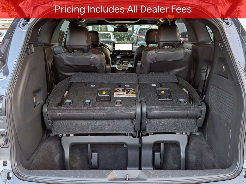 2025 Toyota Sienna Limited 7 Passenger