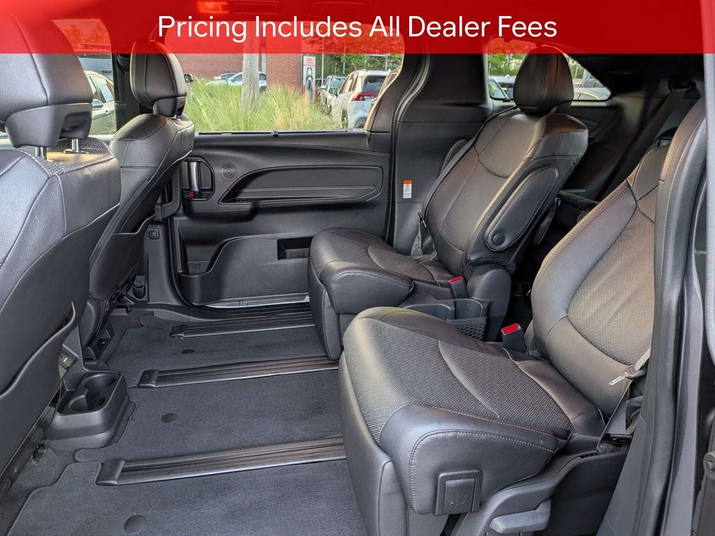 2025 Toyota Sienna Limited 7 Passenger