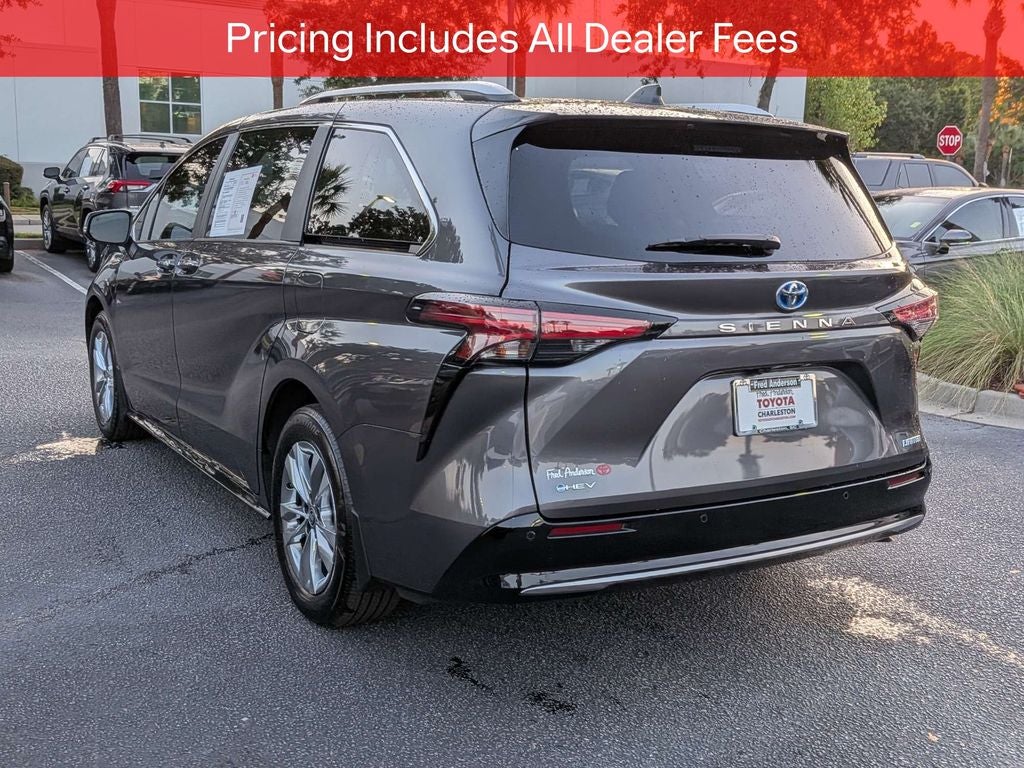 2025 Toyota Sienna Limited 7 Passenger