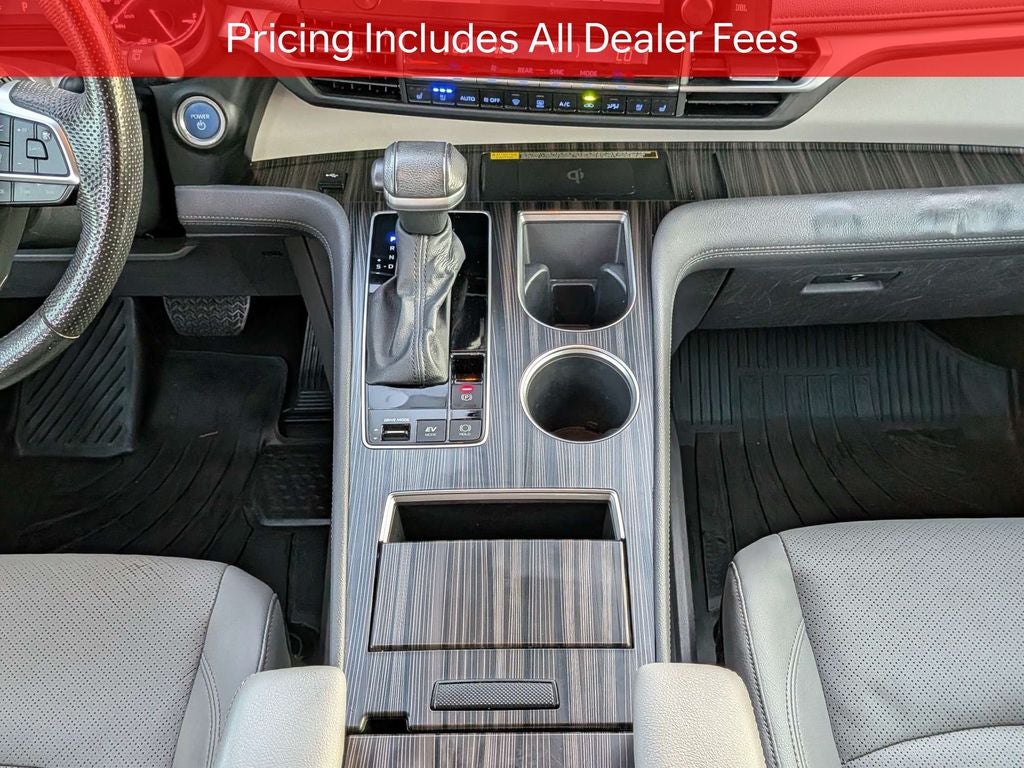 2023 Toyota Sienna Limited 7 Passenger
