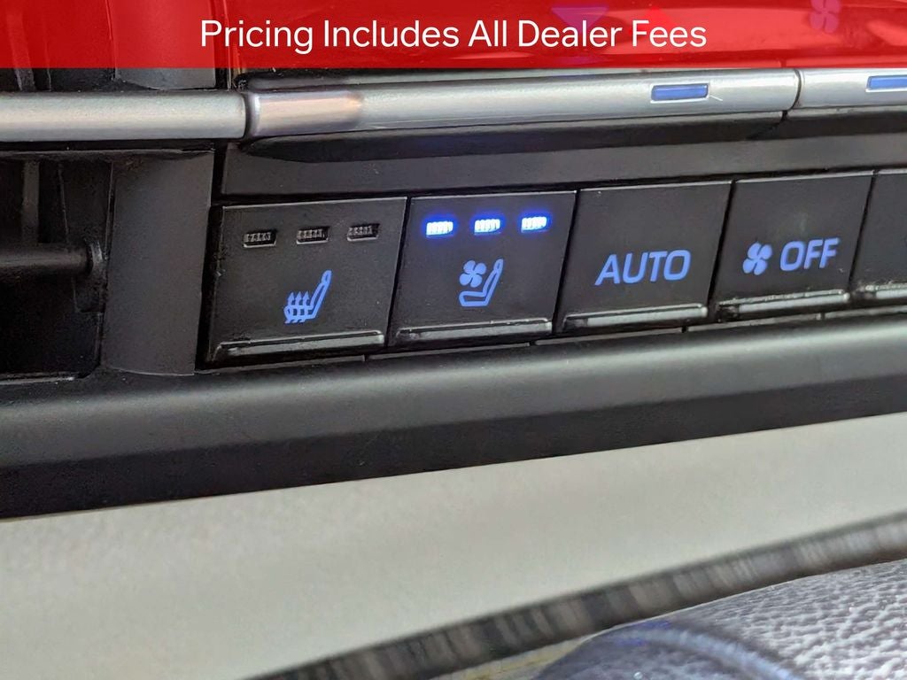 2023 Toyota Sienna Limited 7 Passenger