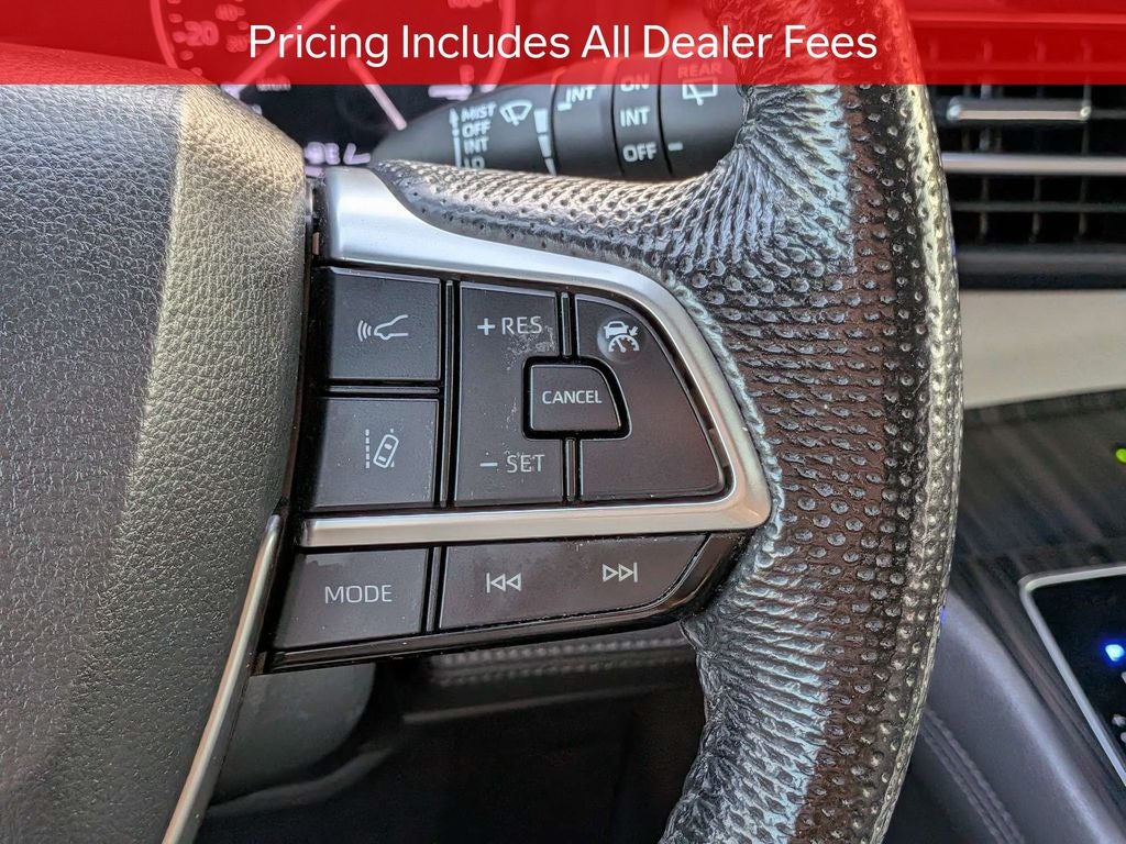 2023 Toyota Sienna Limited 7 Passenger