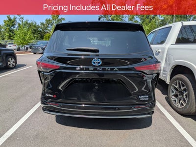 2023 Toyota Sienna Limited 7 Passenger