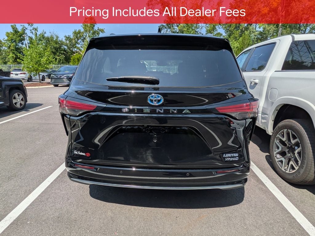2023 Toyota Sienna Limited 7 Passenger