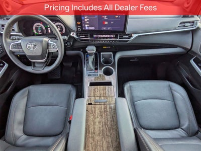 2025 Toyota Sienna Limited 7 Passenger