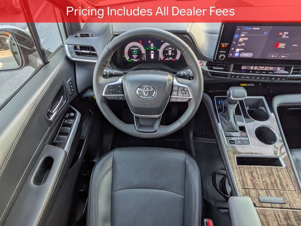 2025 Toyota Sienna Limited 7 Passenger