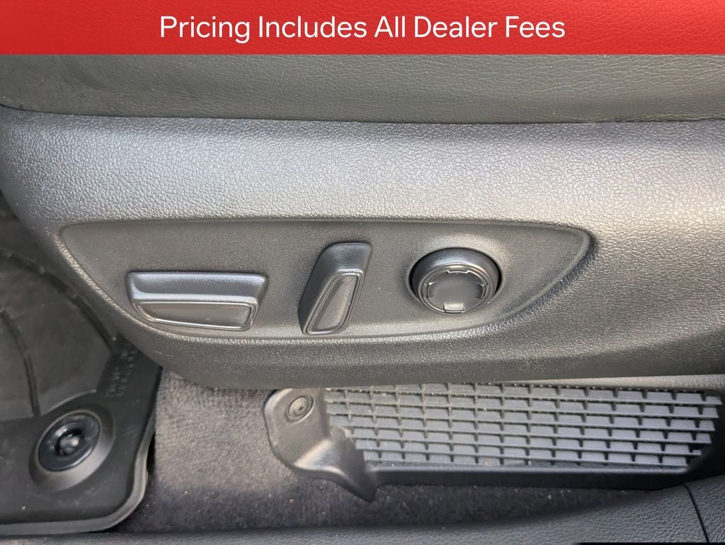 2025 Toyota Sienna Limited 7 Passenger