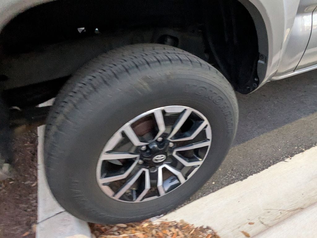 2020 Toyota Tacoma TRD Sport V6