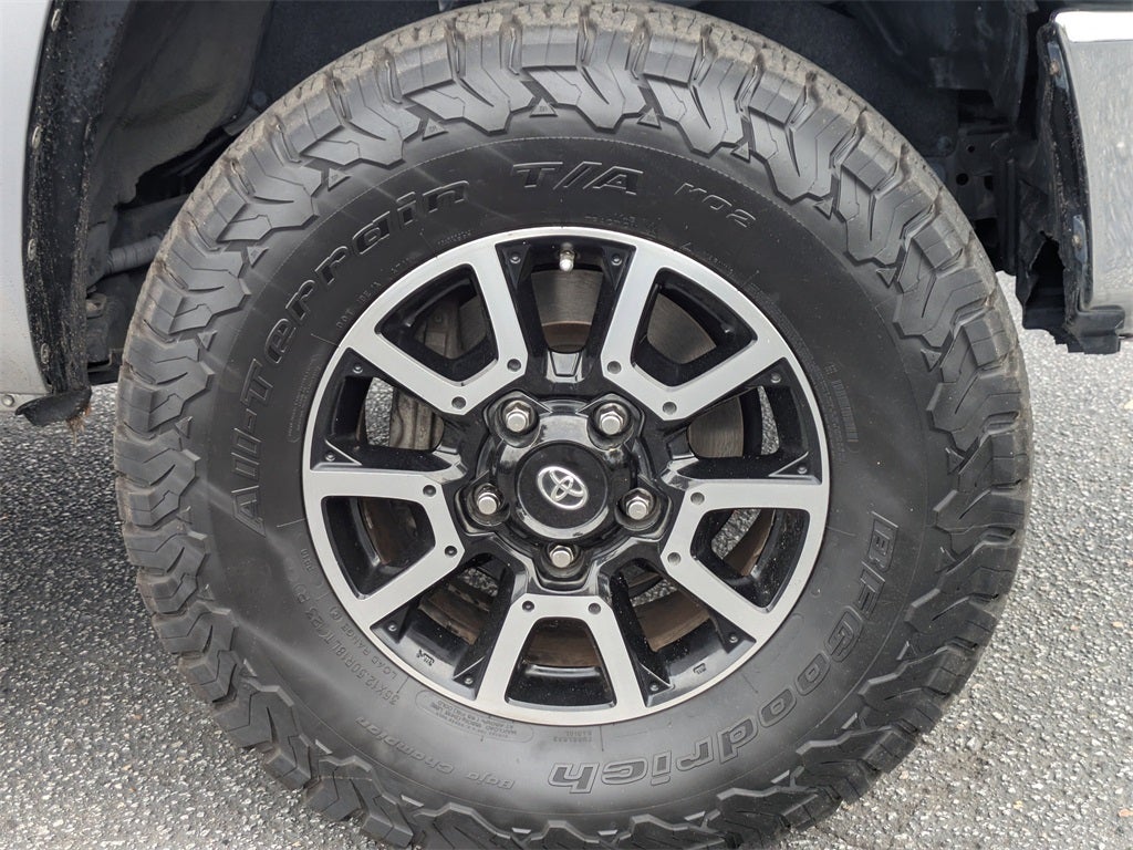 2017 Toyota Tundra SR5