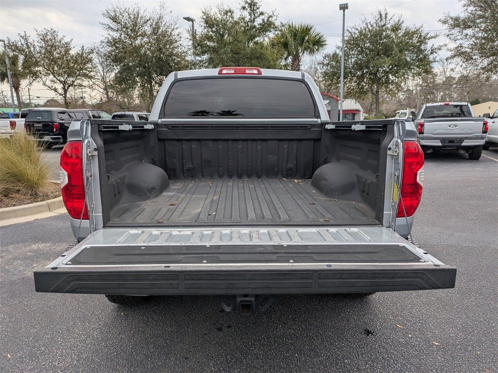2017 Toyota Tundra SR5