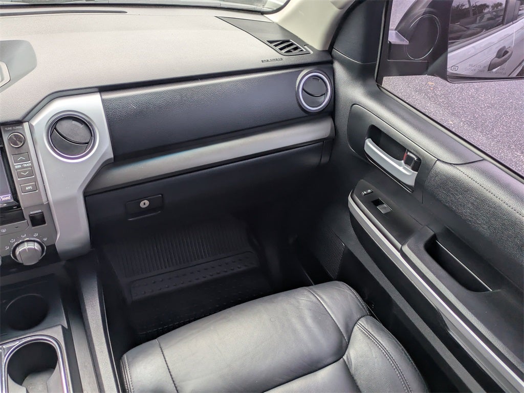 2017 Toyota Tundra SR5