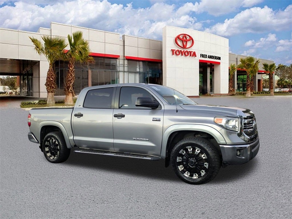 2017 Toyota Tundra SR5