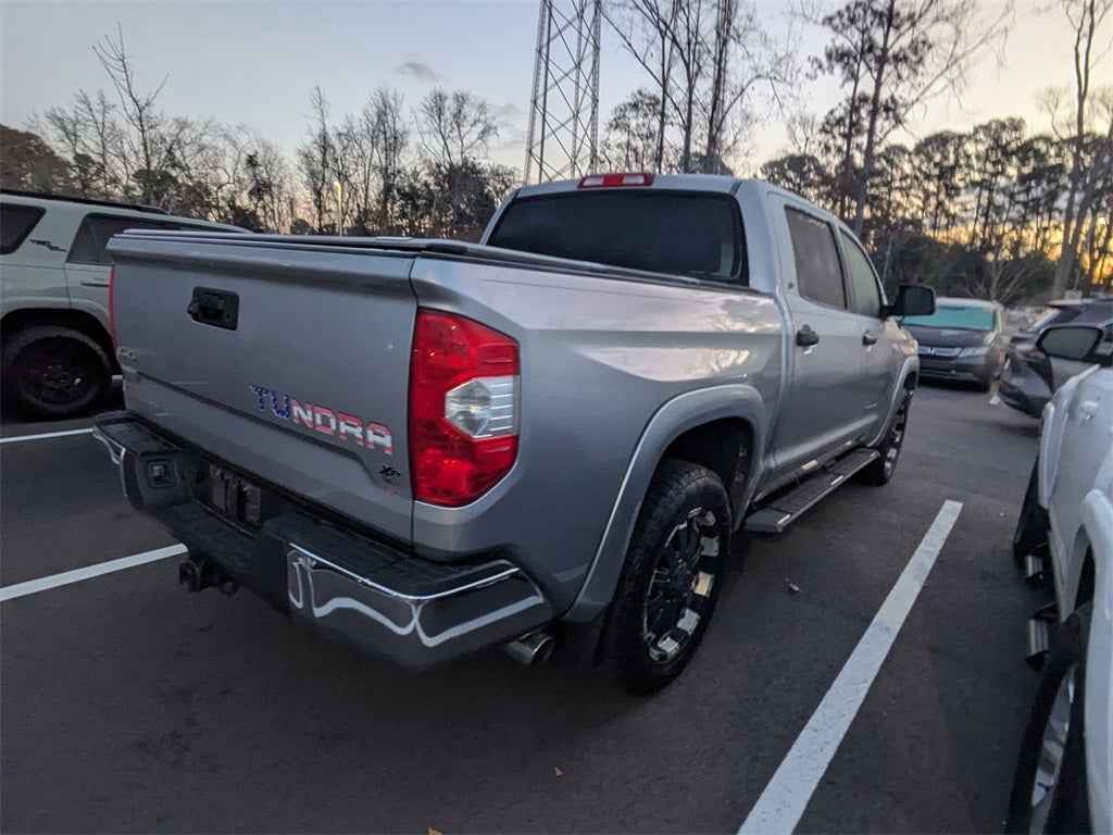 2017 Toyota Tundra SR5