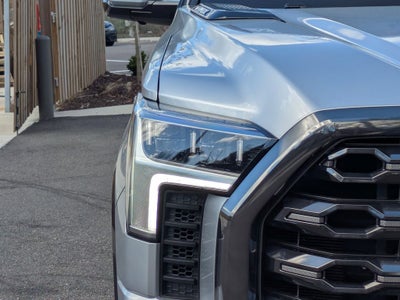 2023 Toyota Tundra Hybrid Platinum