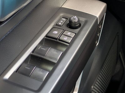 2023 Toyota Tundra Hybrid Platinum