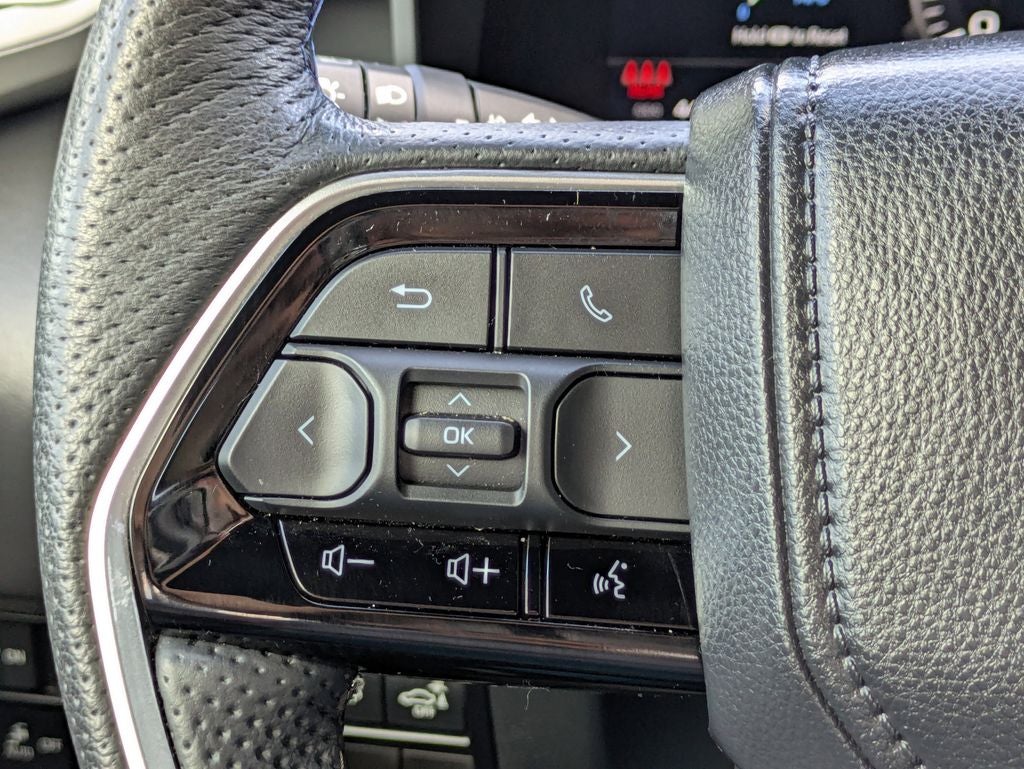 2023 Toyota Tundra Hybrid Platinum