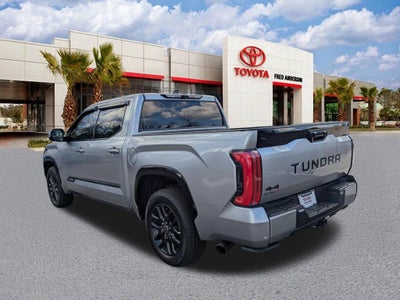 2023 Toyota Tundra Hybrid Platinum