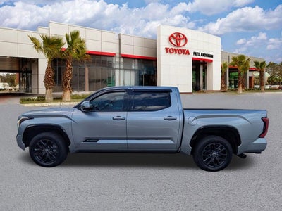 2023 Toyota Tundra Hybrid Platinum