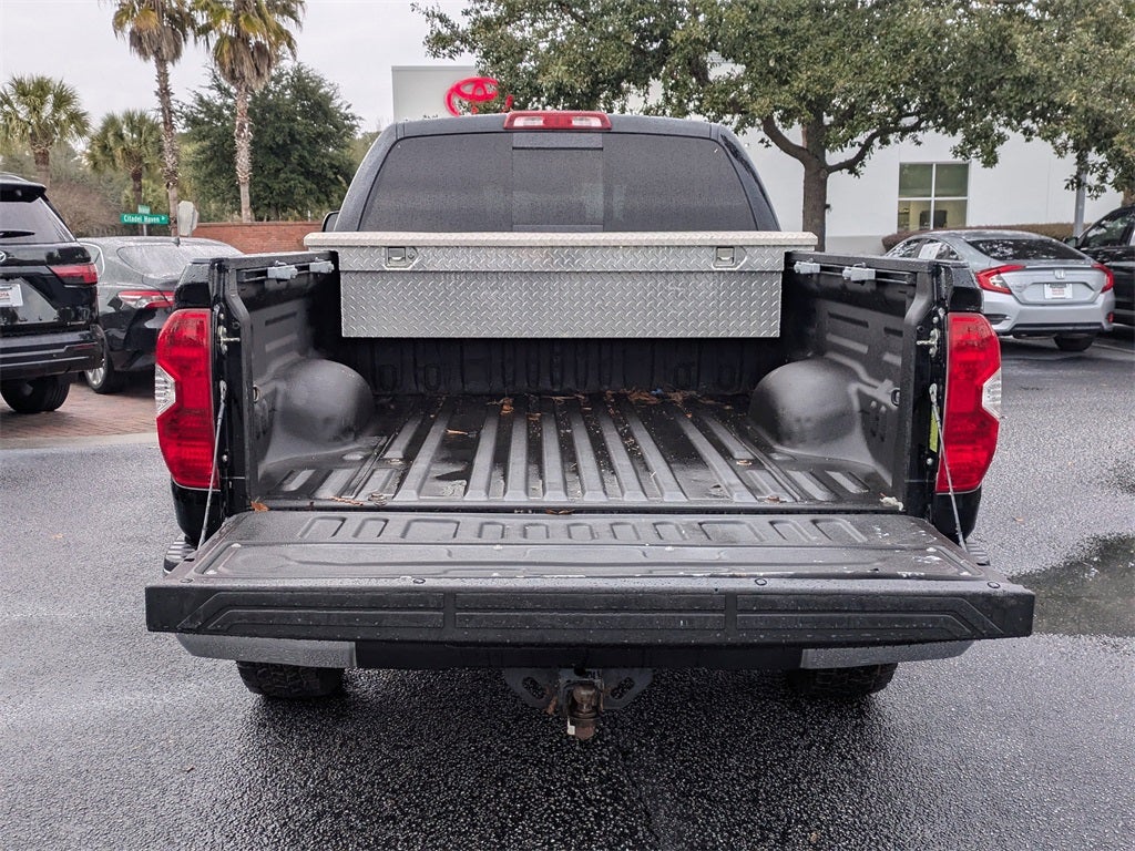 2017 Toyota Tundra SR5