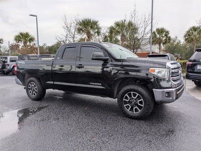 2017 Toyota Tundra SR5