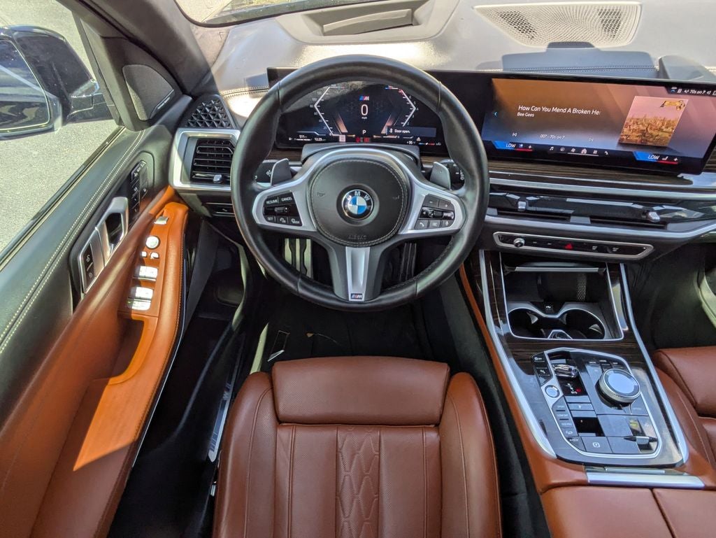 2024 BMW X7 xDrive40i
