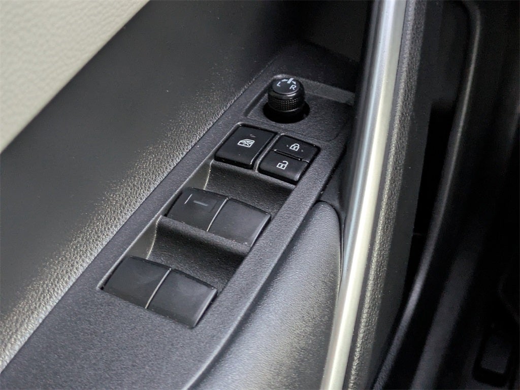 2023 Toyota Corolla Cross L