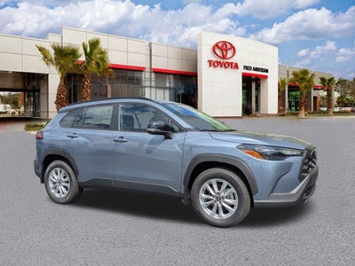 2026 Toyota Corolla Cross LE