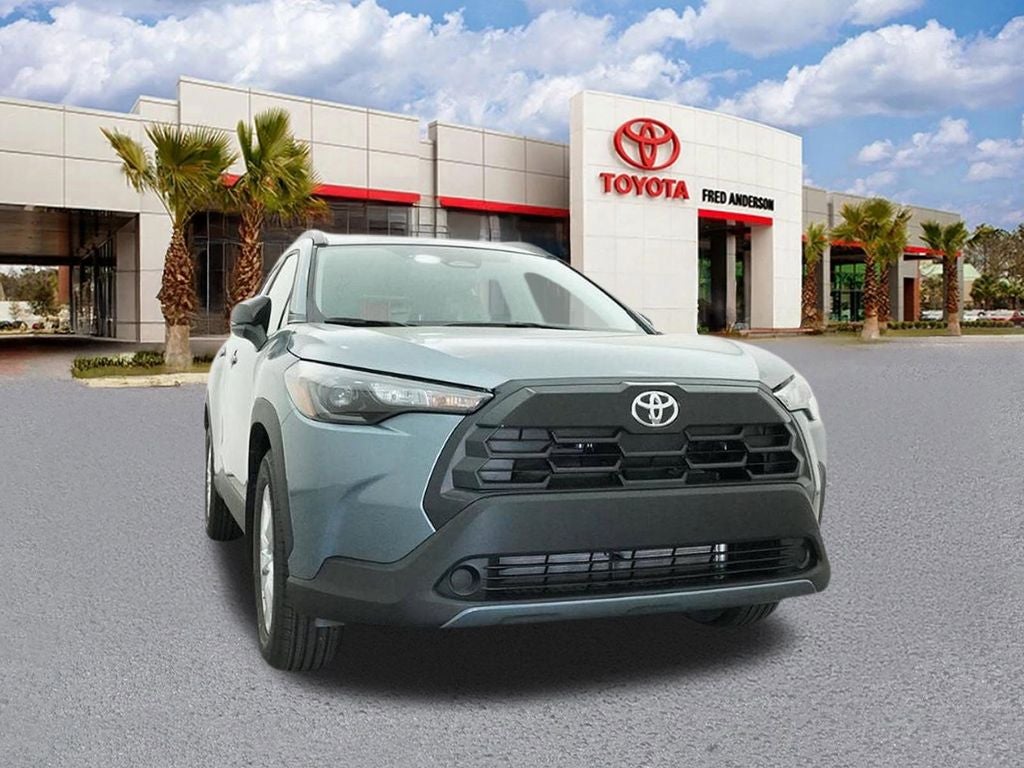 2026 Toyota Corolla Cross LE