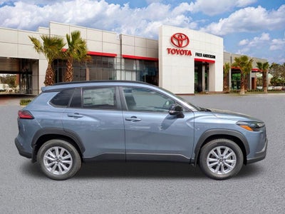 2026 Toyota Corolla Cross LE