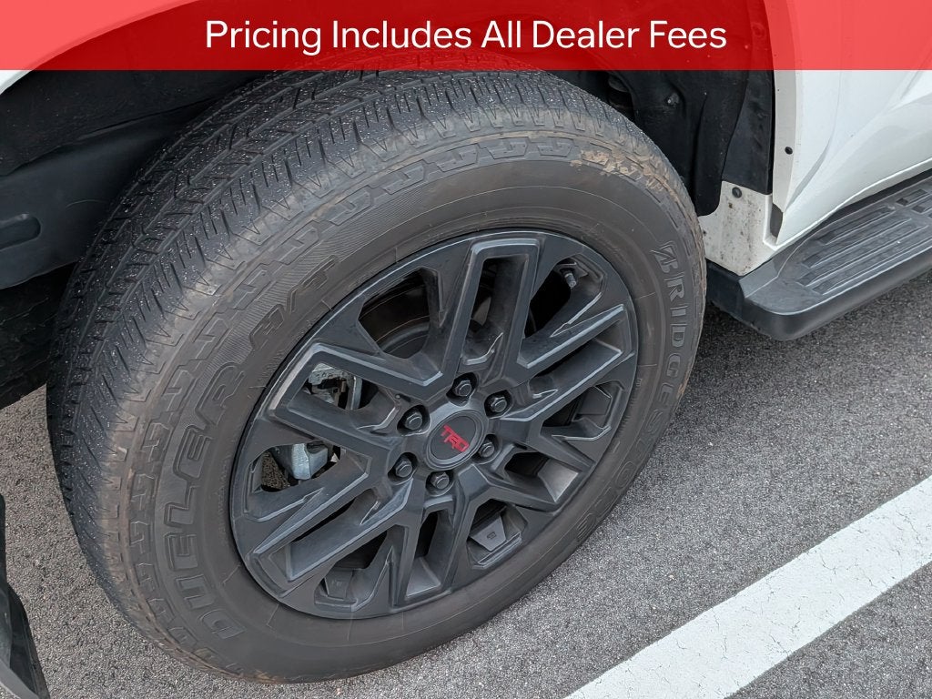 2024 Toyota Sequoia SR5