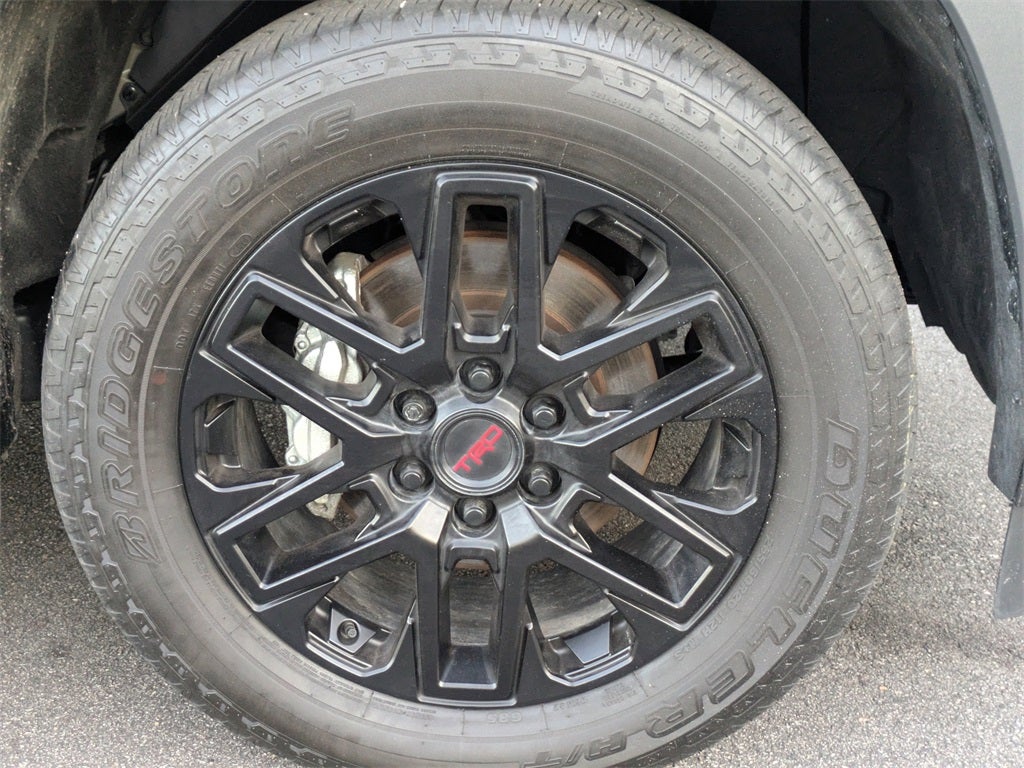 2024 Toyota Sequoia SR5