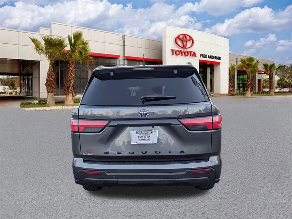 2024 Toyota Sequoia SR5