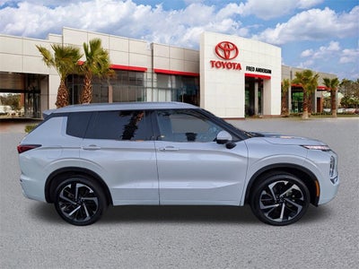 2024 Mitsubishi Outlander SEL